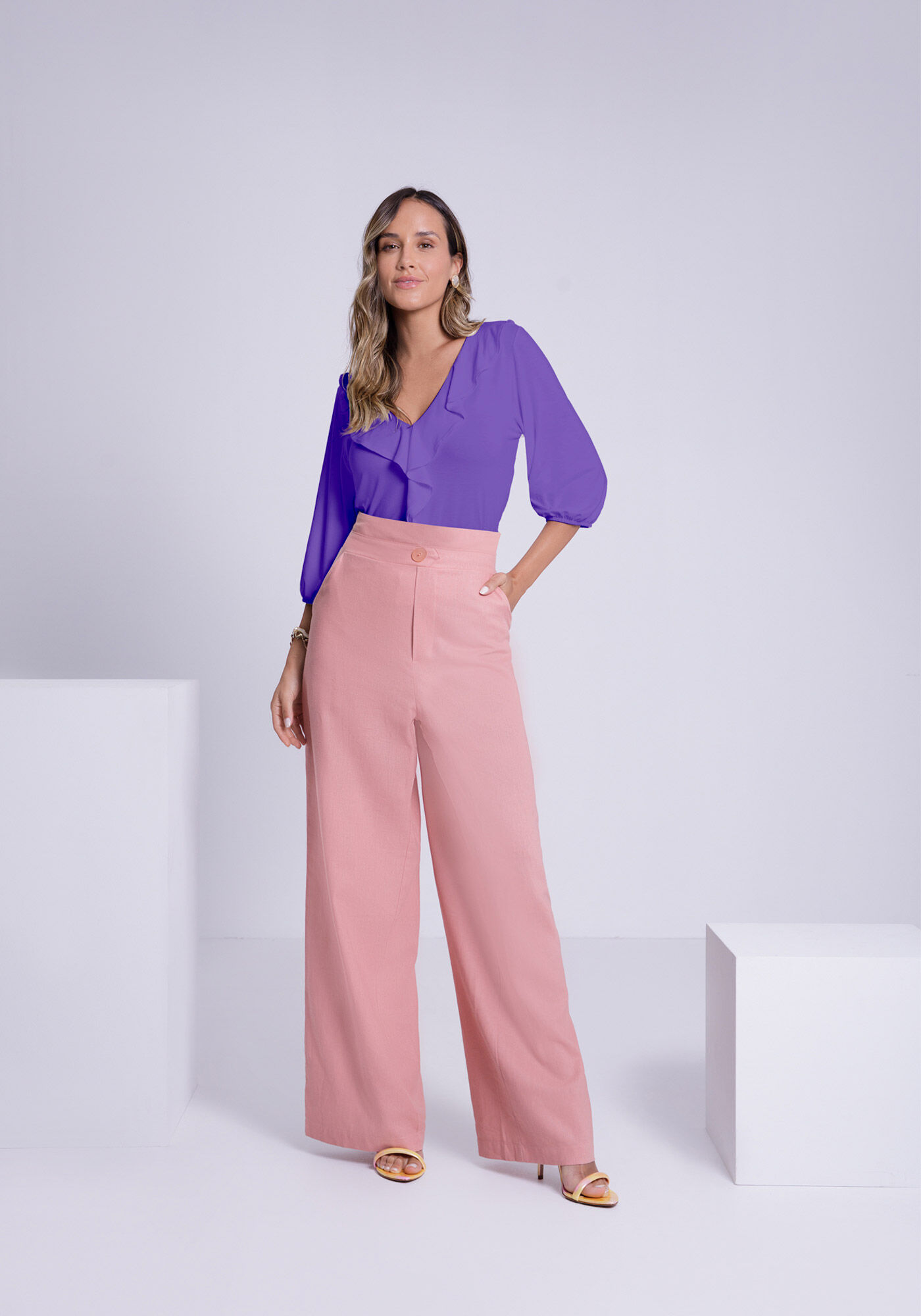 Blusa Manga 3/4 em Malha Viscose com Babado, VIOLETA FE, large.