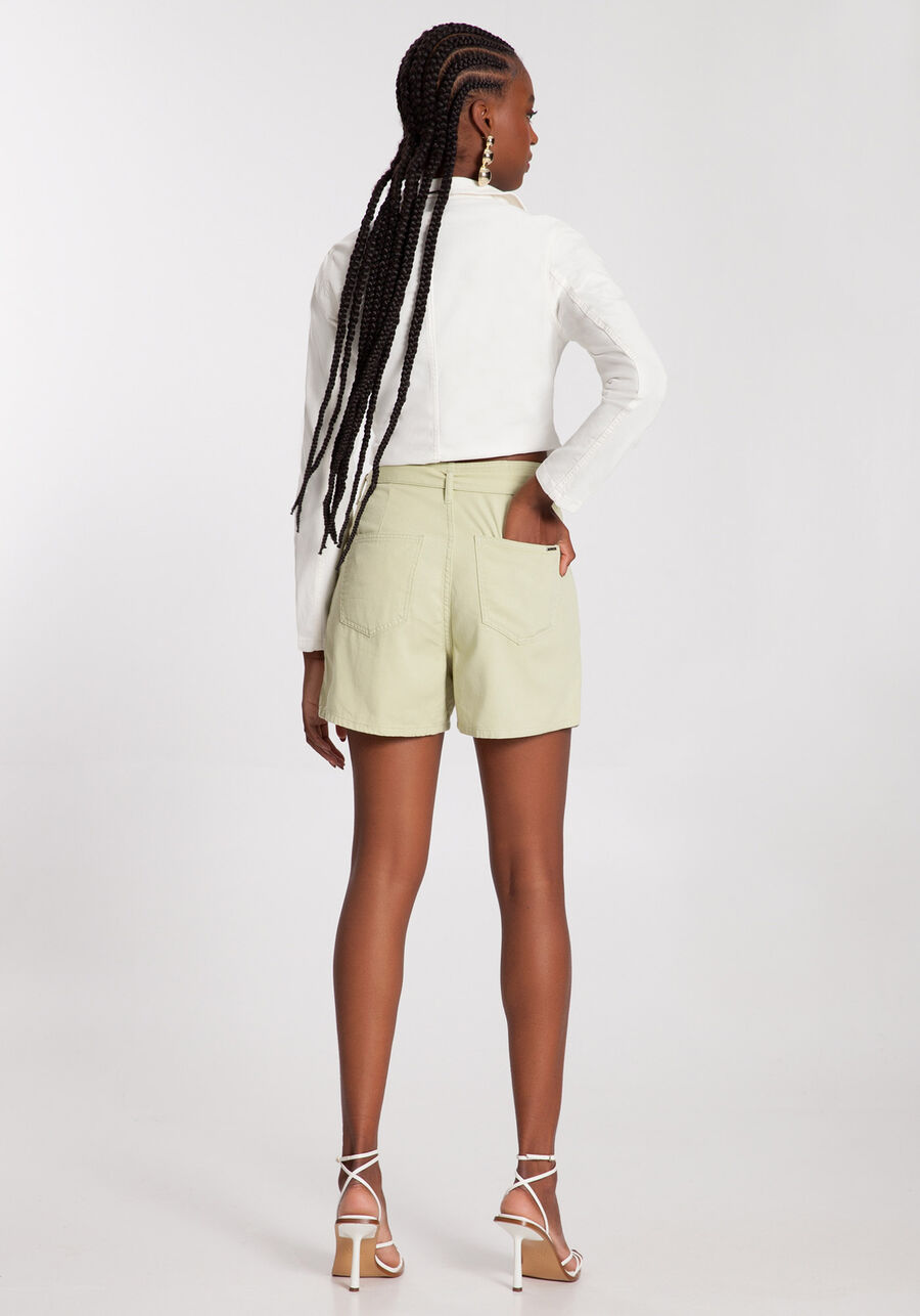Shorts Clochard Com Cintura Alta E Cinto Em Sarja, VERDE GREENSU. Shorts Clochard Com Cintura Alta E Cinto Em Sarja, VERDE GREENSU, large.