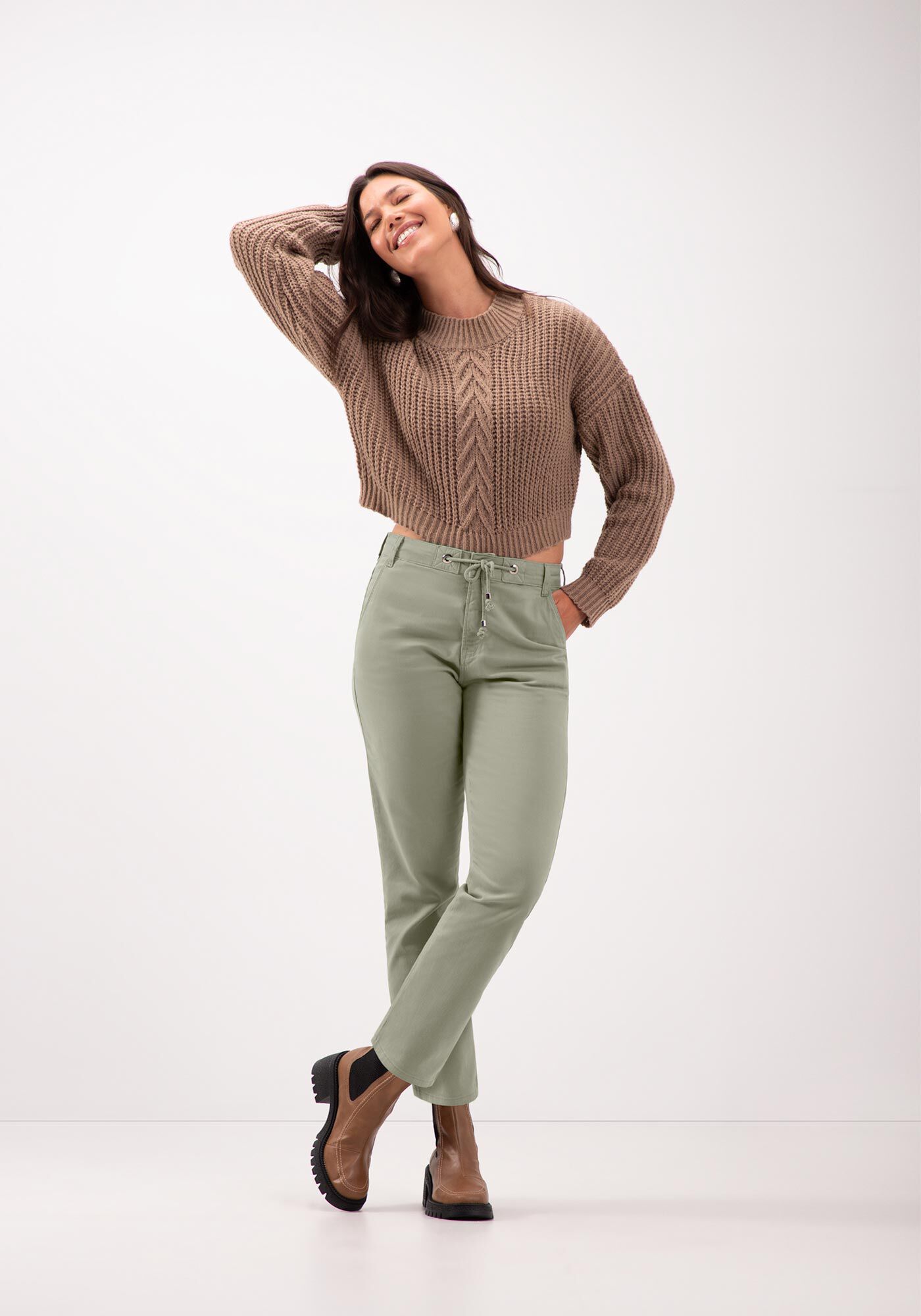 Blus&atilde;o Curto De Tric&ocirc; Com Gola Alta E Mangas Longas, VERDE, large.