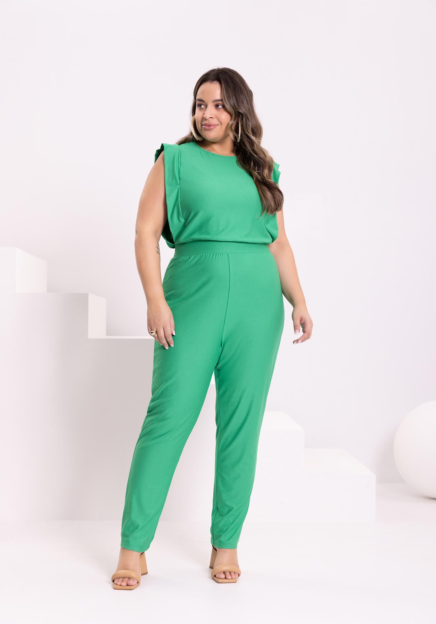 Macac&atilde;o Longo Com Decote Redondo Em Malha Crepe, VERDE ALGA, large.