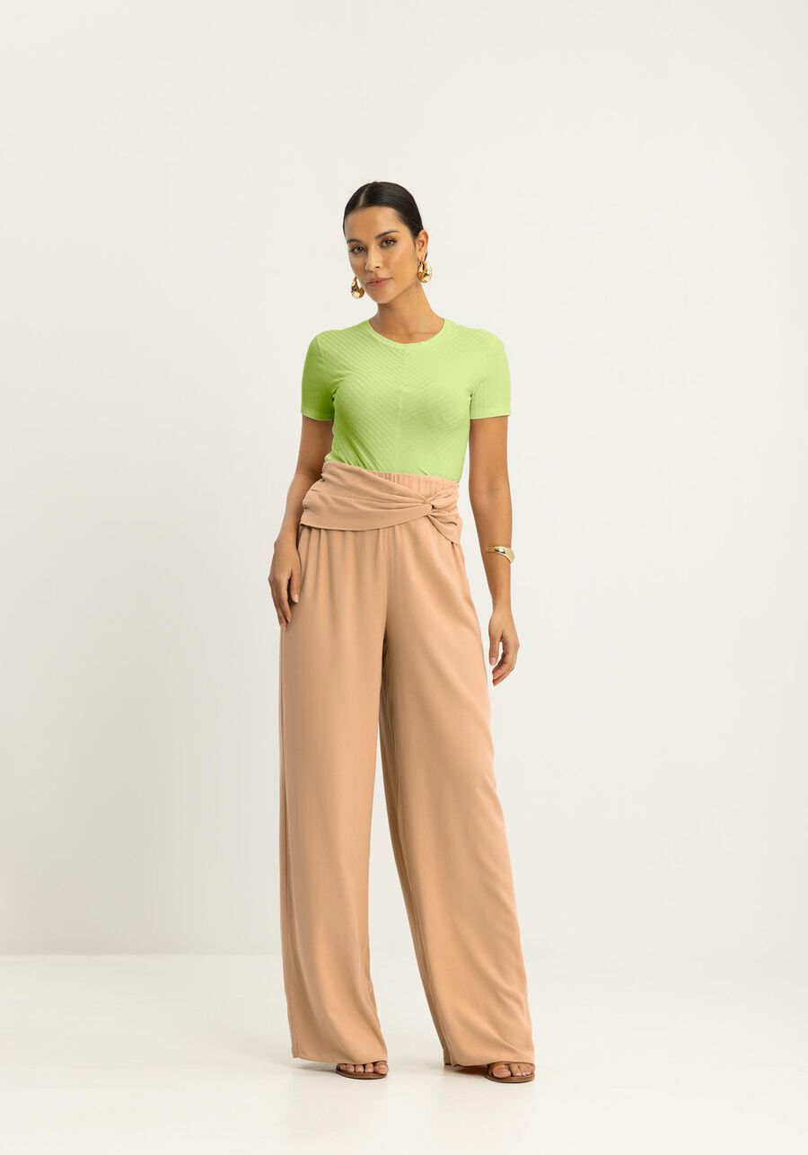 Blusa Cropped Com Recorte Frontal Em Malha Canelada, . Blusa Cropped Com Recorte Frontal Em Malha Canelada, , large.