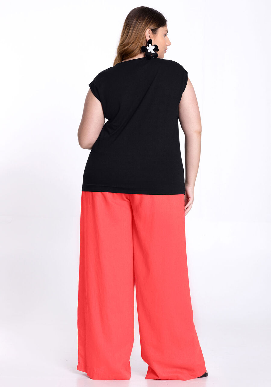 Blusa Plus Size em Malha Texturizada com Recorte V, . Blusa Plus Size em Malha Texturizada com Recorte V, , large.