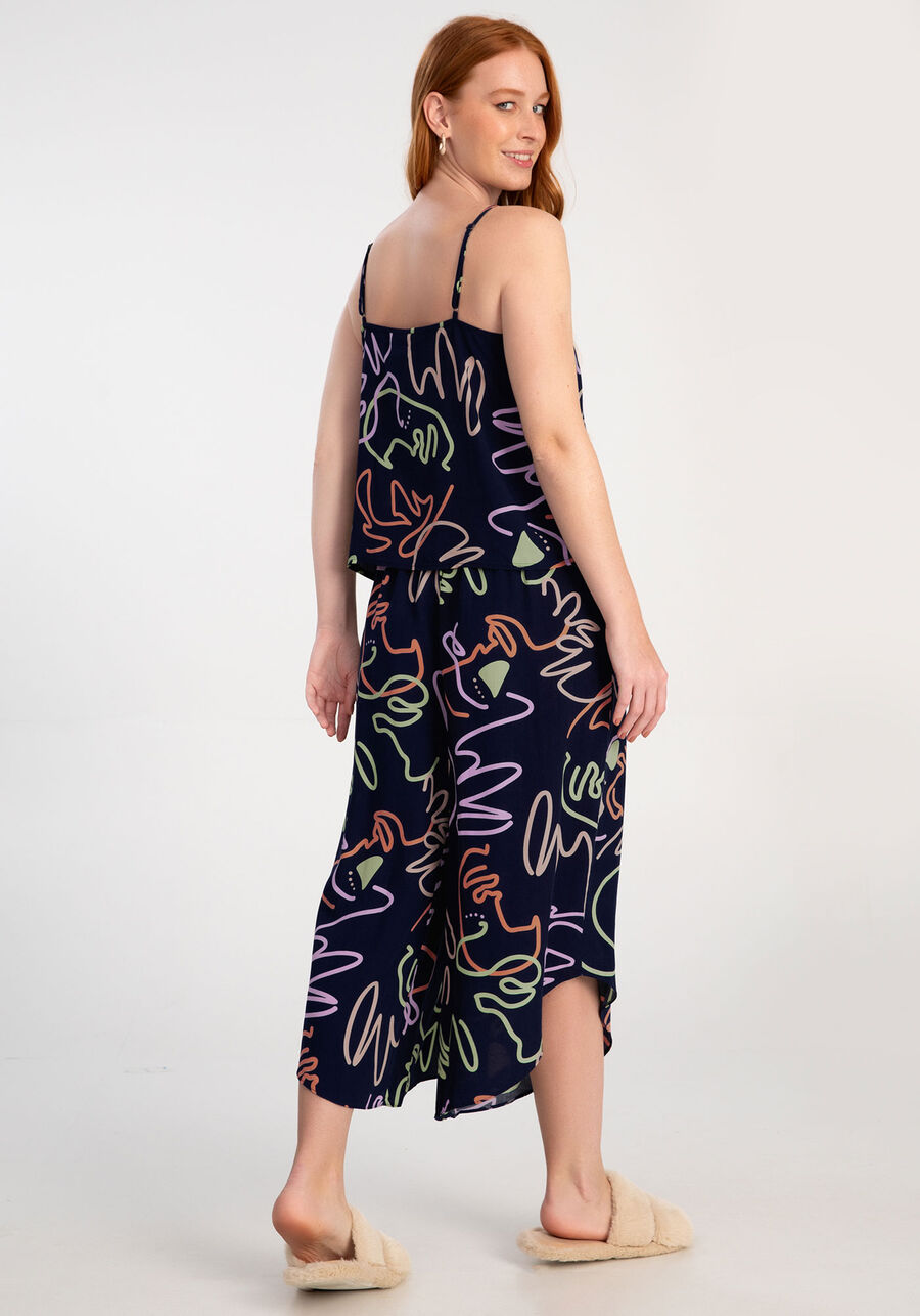 Pijama Estampado em Viscose com Blusa e Pantacourt, FACES MARINHO. Pijama Estampado em Viscose com Blusa e Pantacourt, FACES MARINHO, large.