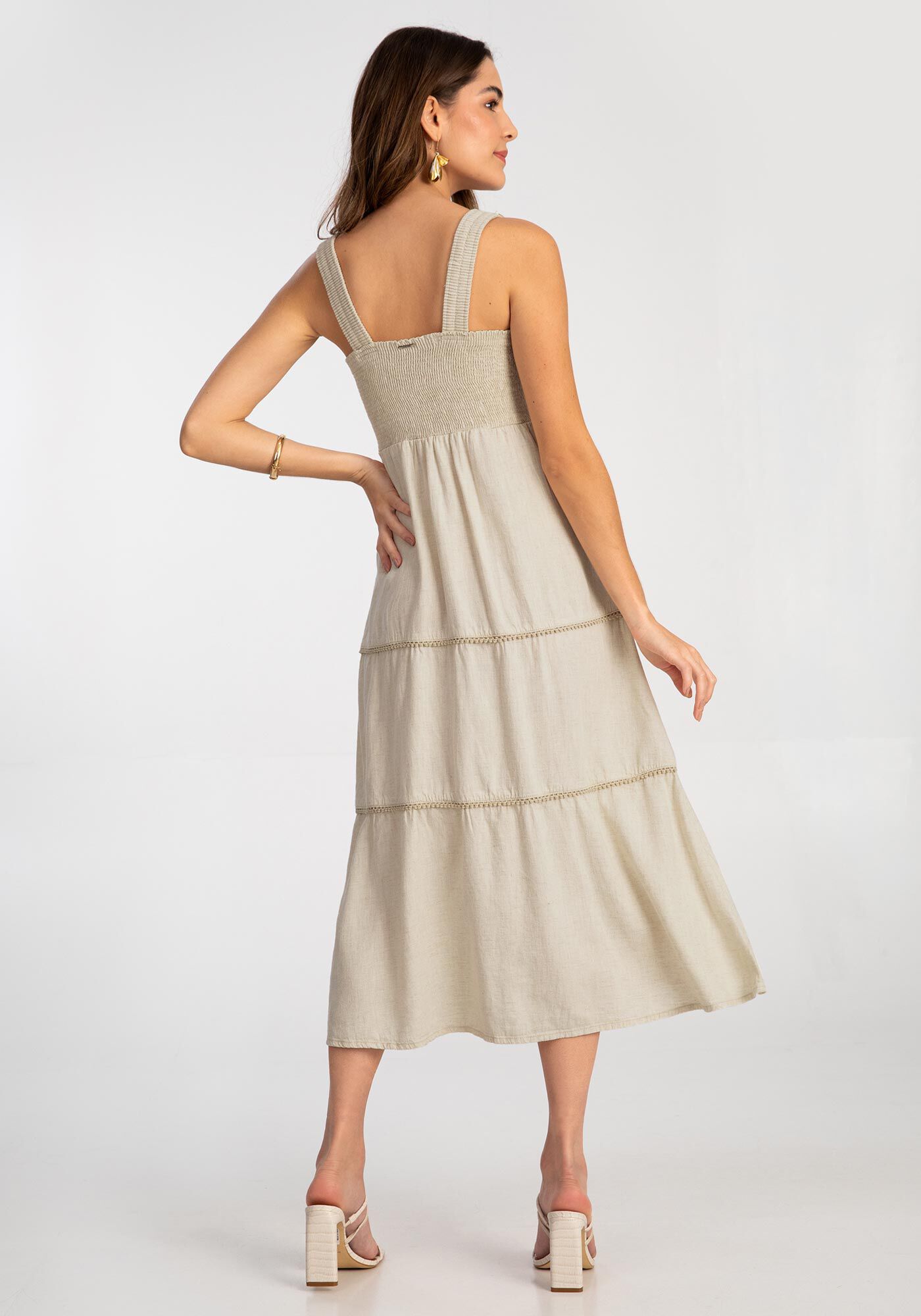 Vestido best sale sarja midi