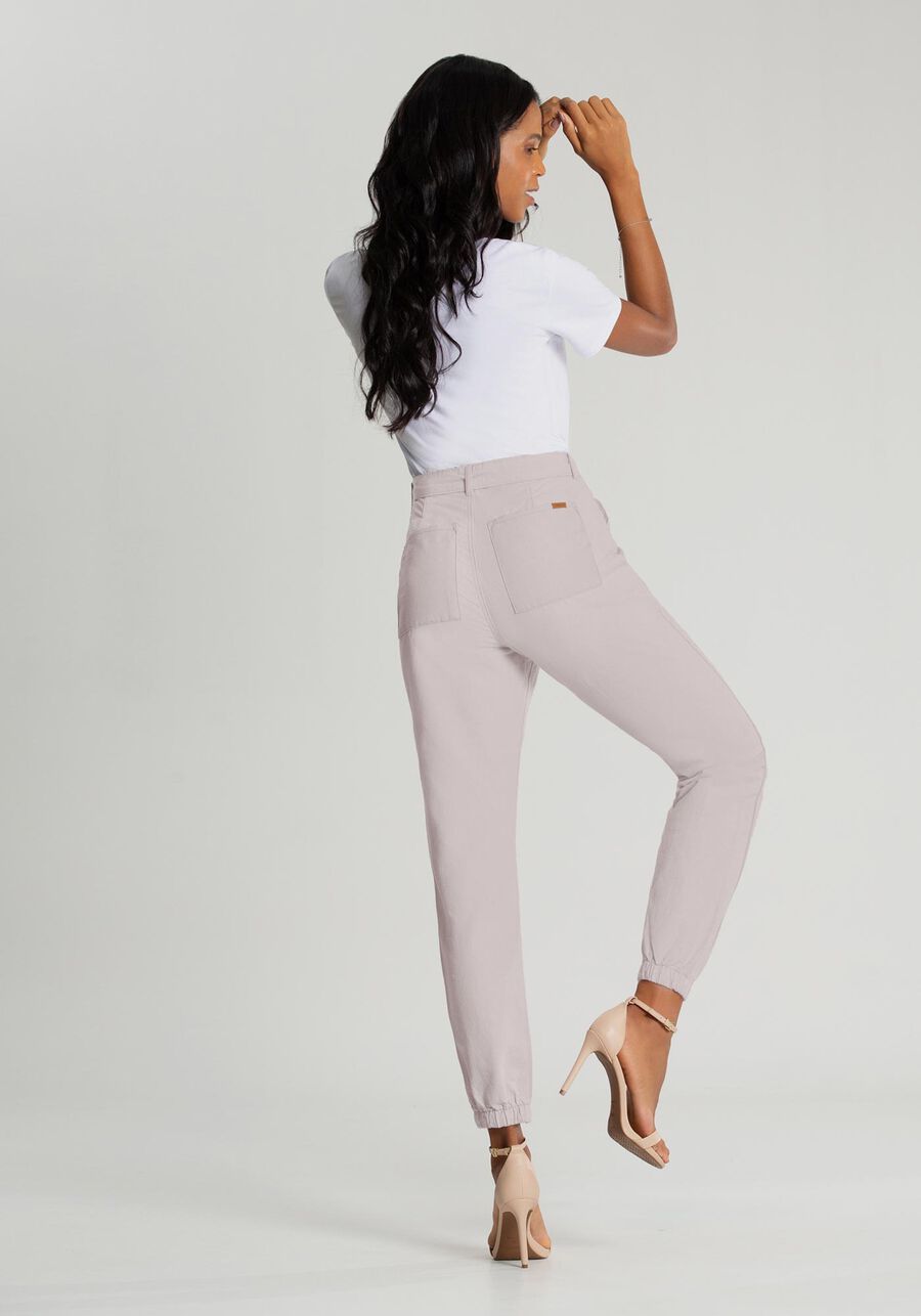 Calça Sarja Jogging com Cinto, NATURAL. Calça Sarja Jogging com Cinto, NATURAL, large.