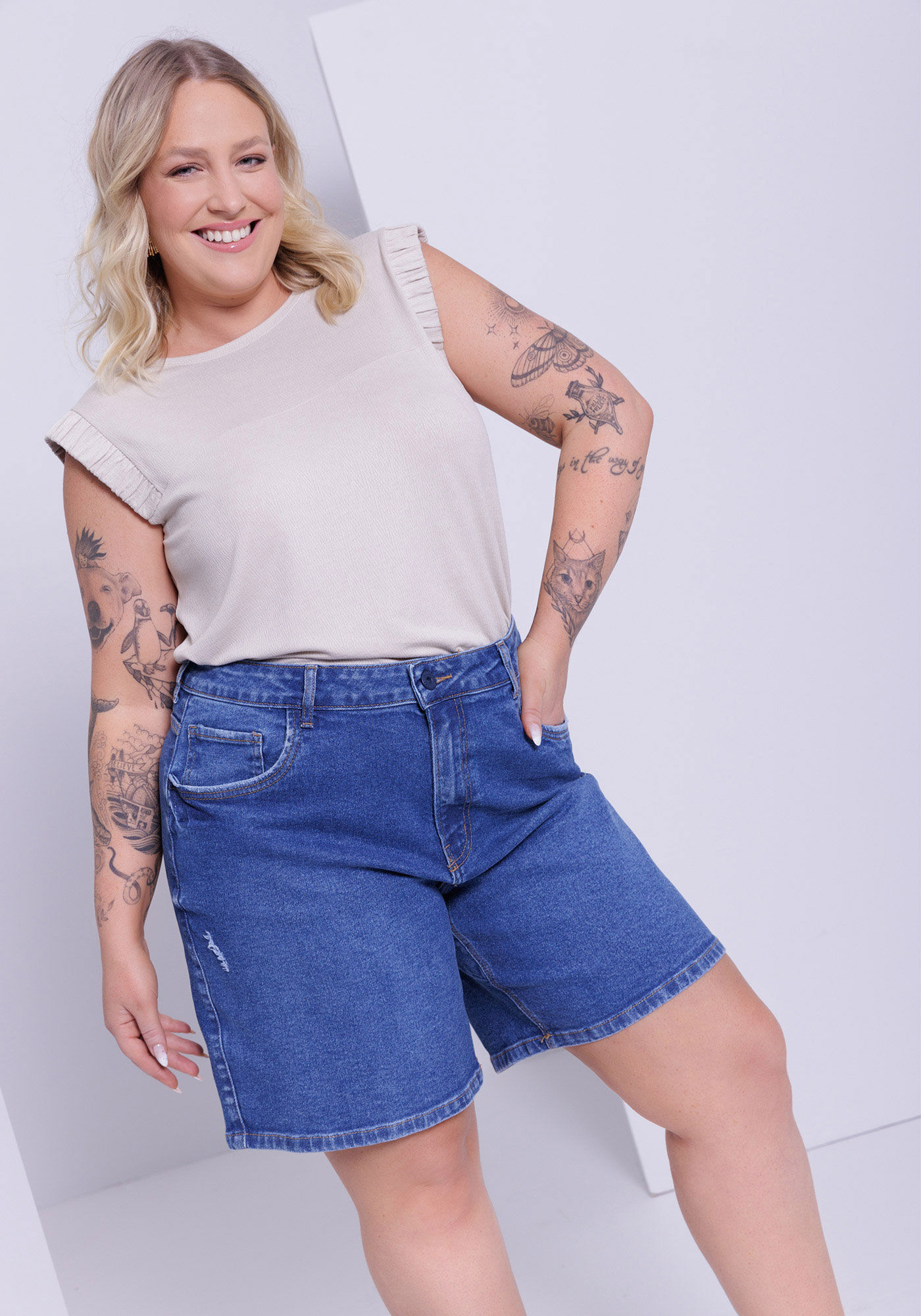 Boyfriend shorts plus size sales