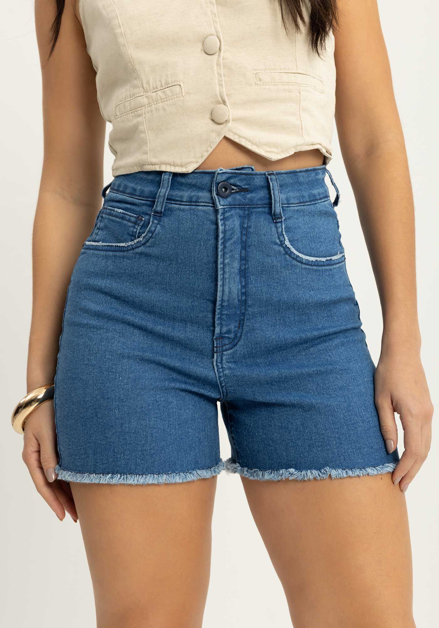 Shorts Mom Jeans Com Barras Desfiadas Chapa Barriga, JEANS, large.