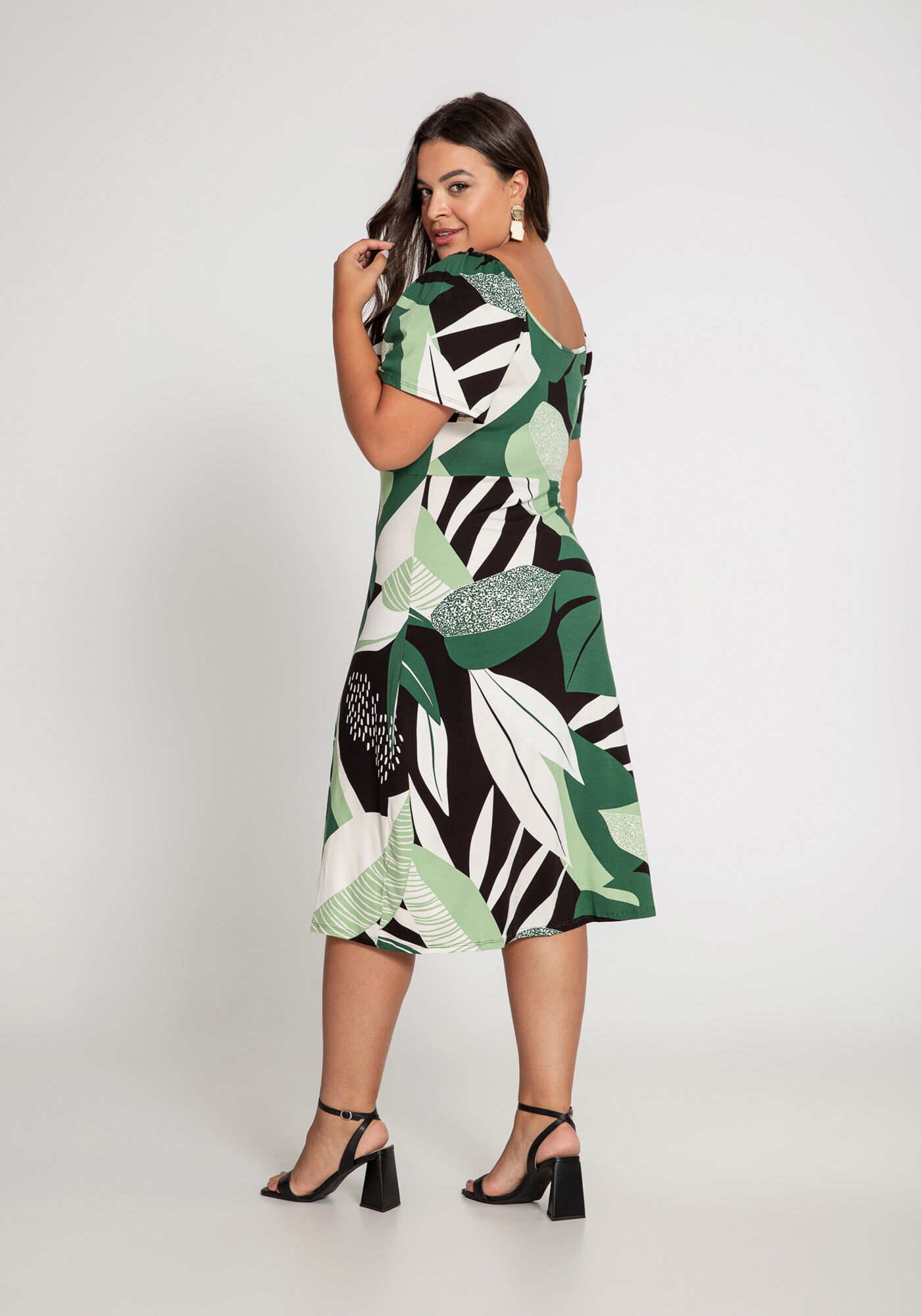 Vestido Midi Estampado Plus Size Lunender
