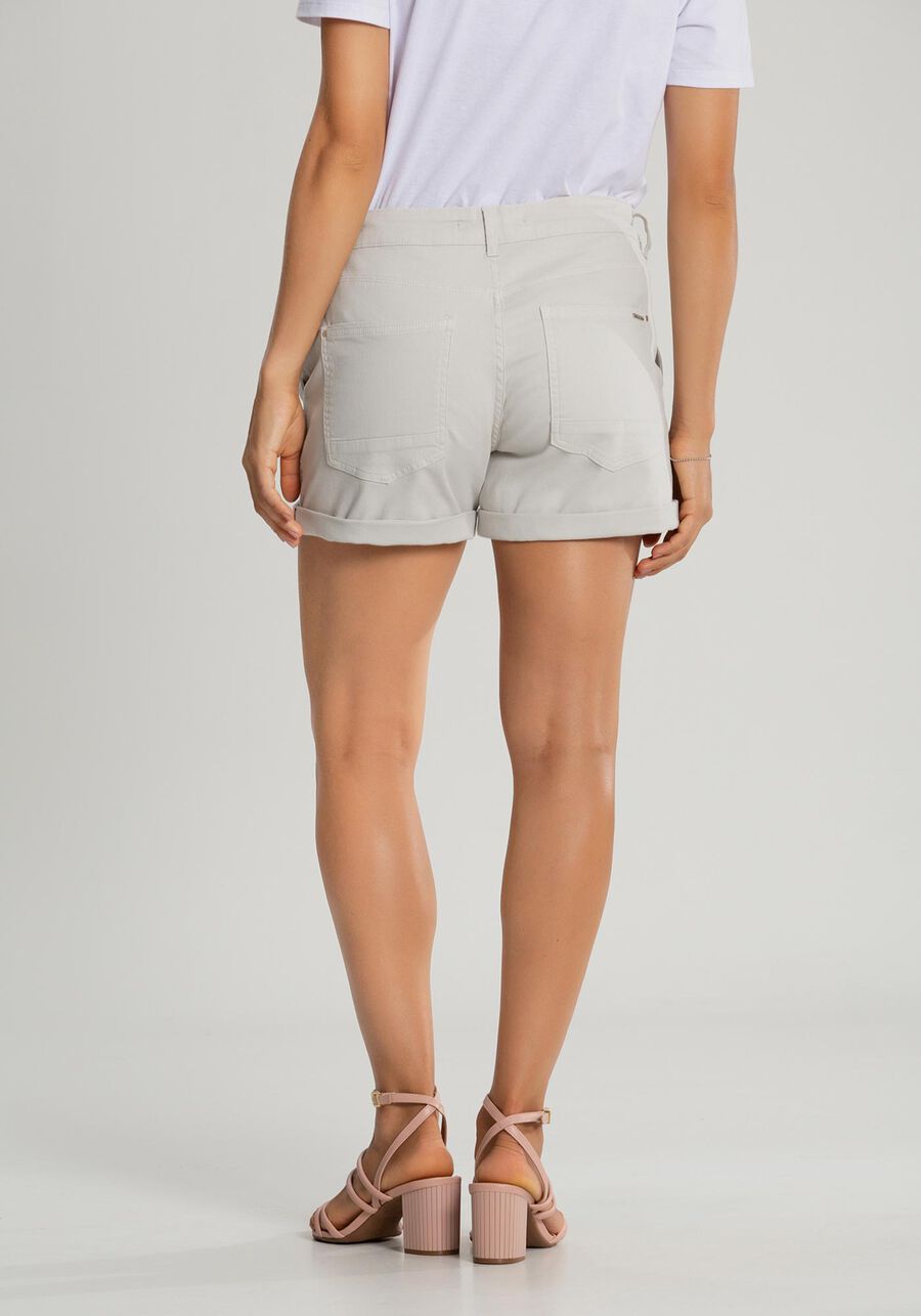 Shorts Boyfriend Em Sarja Com Elastano E Cadarço Funcional, BEGE GELO. Shorts Boyfriend Em Sarja Com Elastano E Cadarço Funcional, BEGE GELO, large.