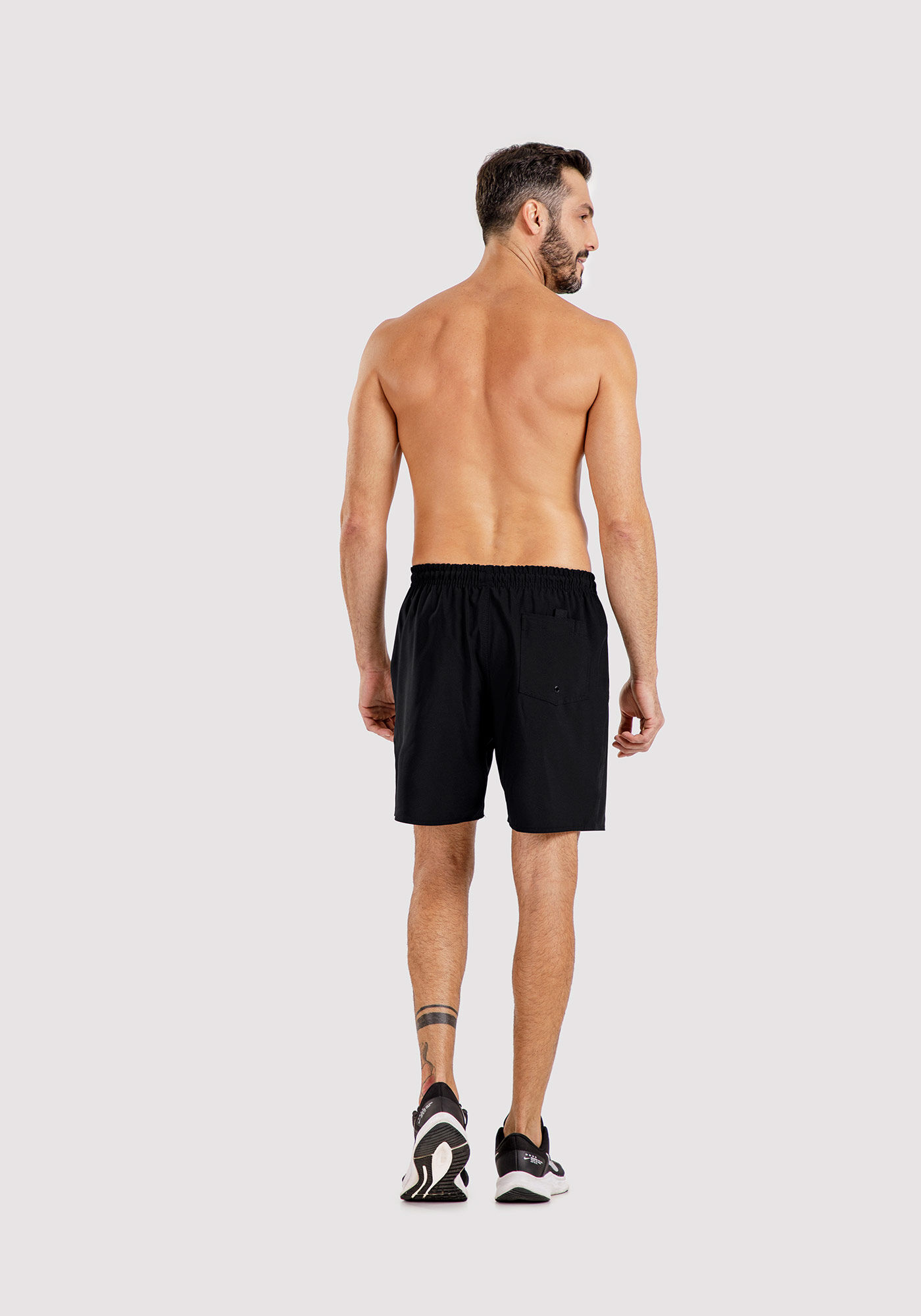 Bermuda Masculina Com Bolsos Funcionais E Cadar&ccedil;o Frontal, PRETO REATIVO, large.