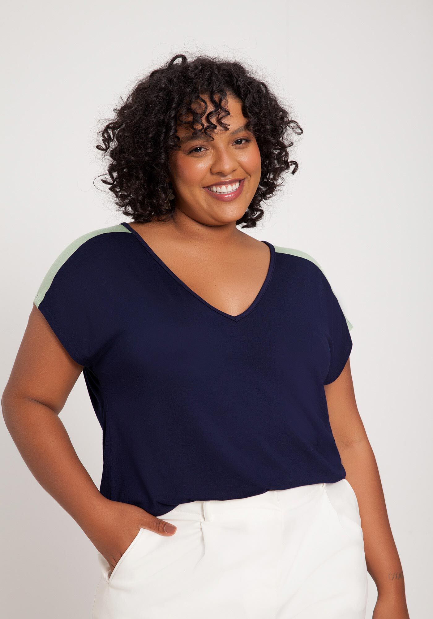 Blusa de tecido plus size hotsell
