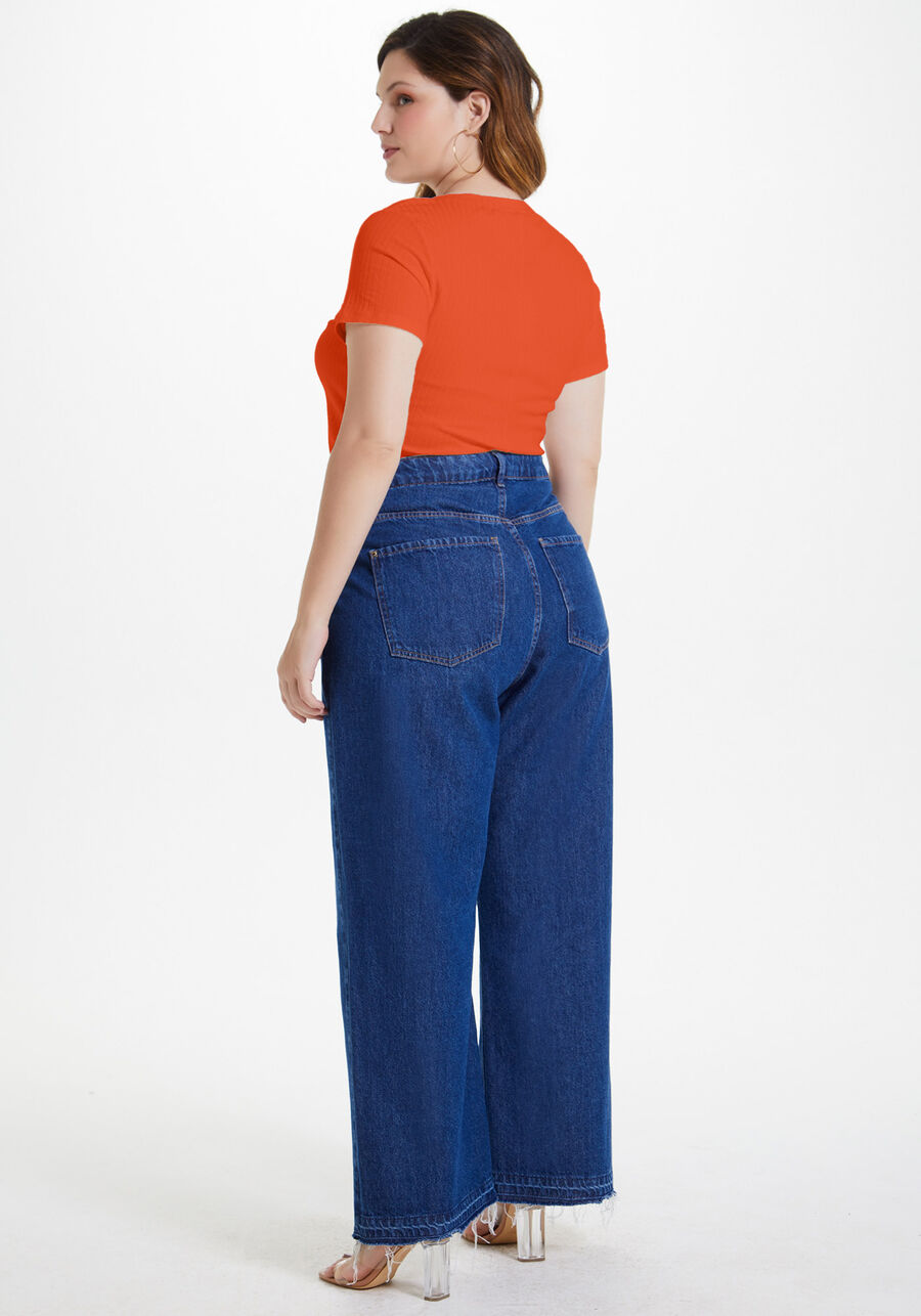 Blusa Básica Em Malha Canelada Com Mangas Curtas E Decote V, . Blusa Básica Em Malha Canelada Com Mangas Curtas E Decote V, , large.