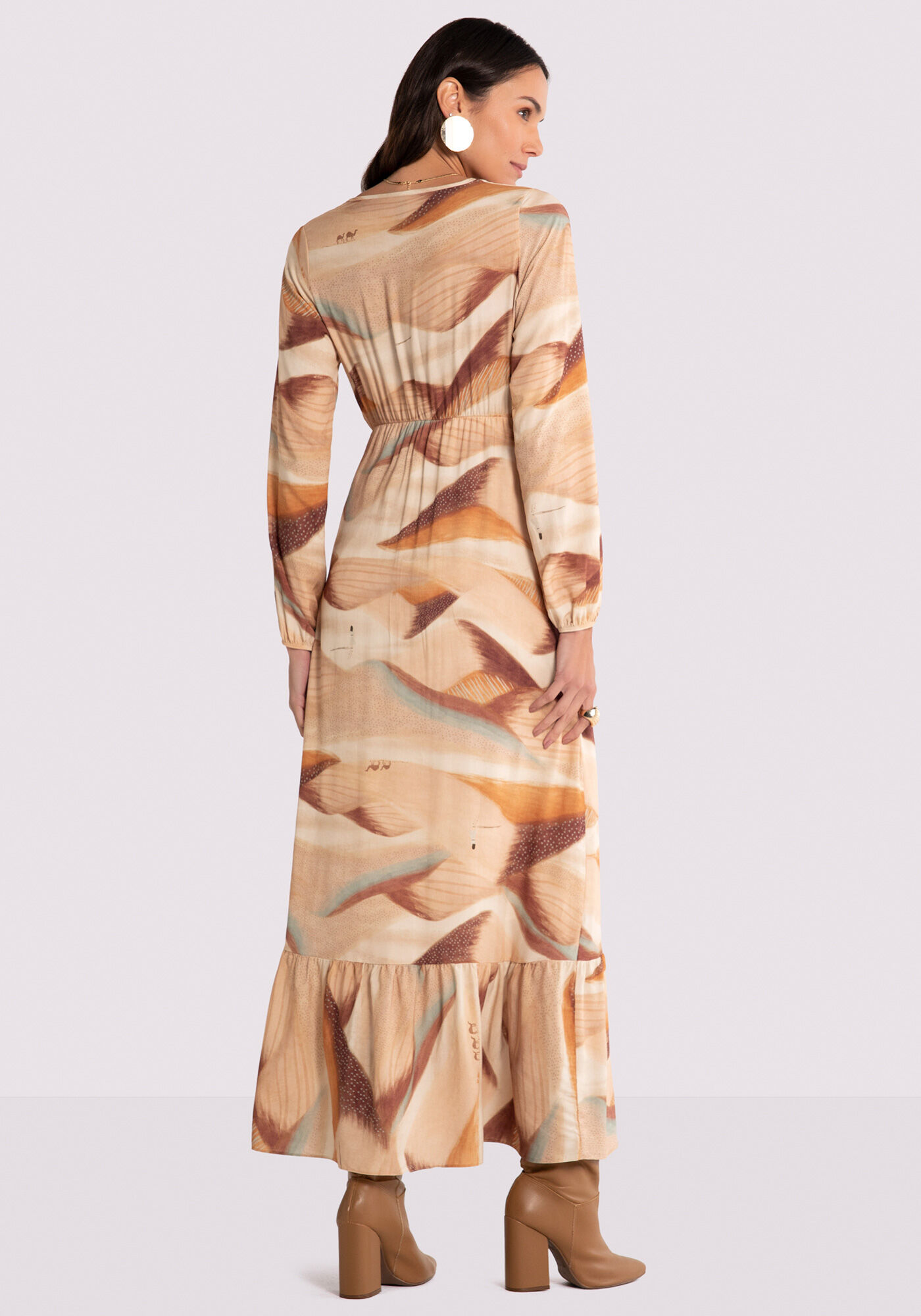 Vestido Longo Estampado em Viscose com Manga Longa, MANSIDAO MARROM, large.