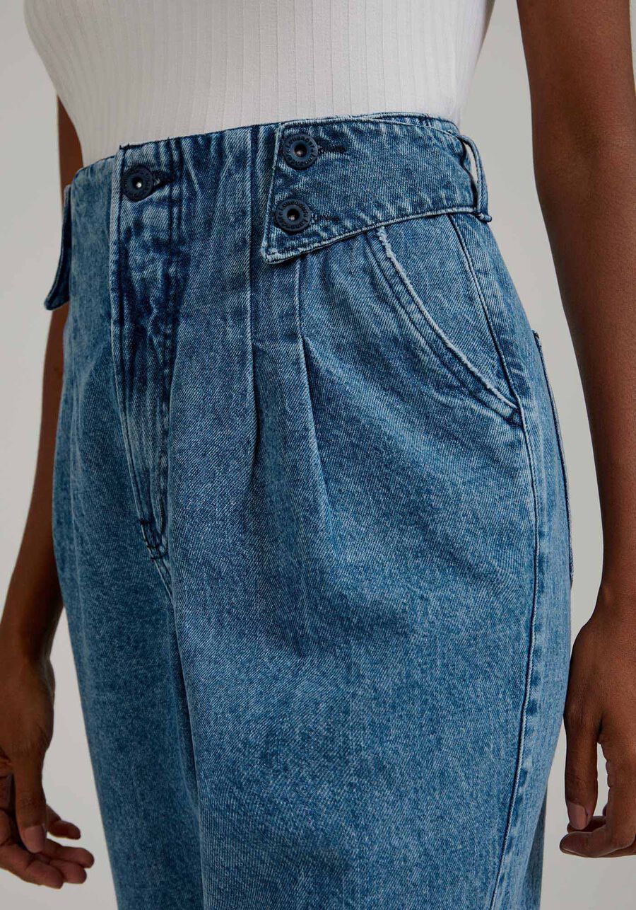 Calça Jeans Slouchy com Pregas e Recorte Cós, JEANS. Calça Jeans Slouchy com Pregas e Recorte Cós, JEANS, large.