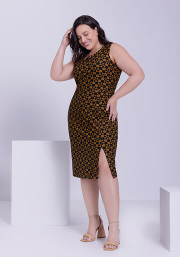 Vestido Midi Plus Size com Decote Assimétrico e Fenda, JASMIN BEGE. Vestido Midi Plus Size com Decote Assimétrico e Fenda, JASMIN BEGE, large.