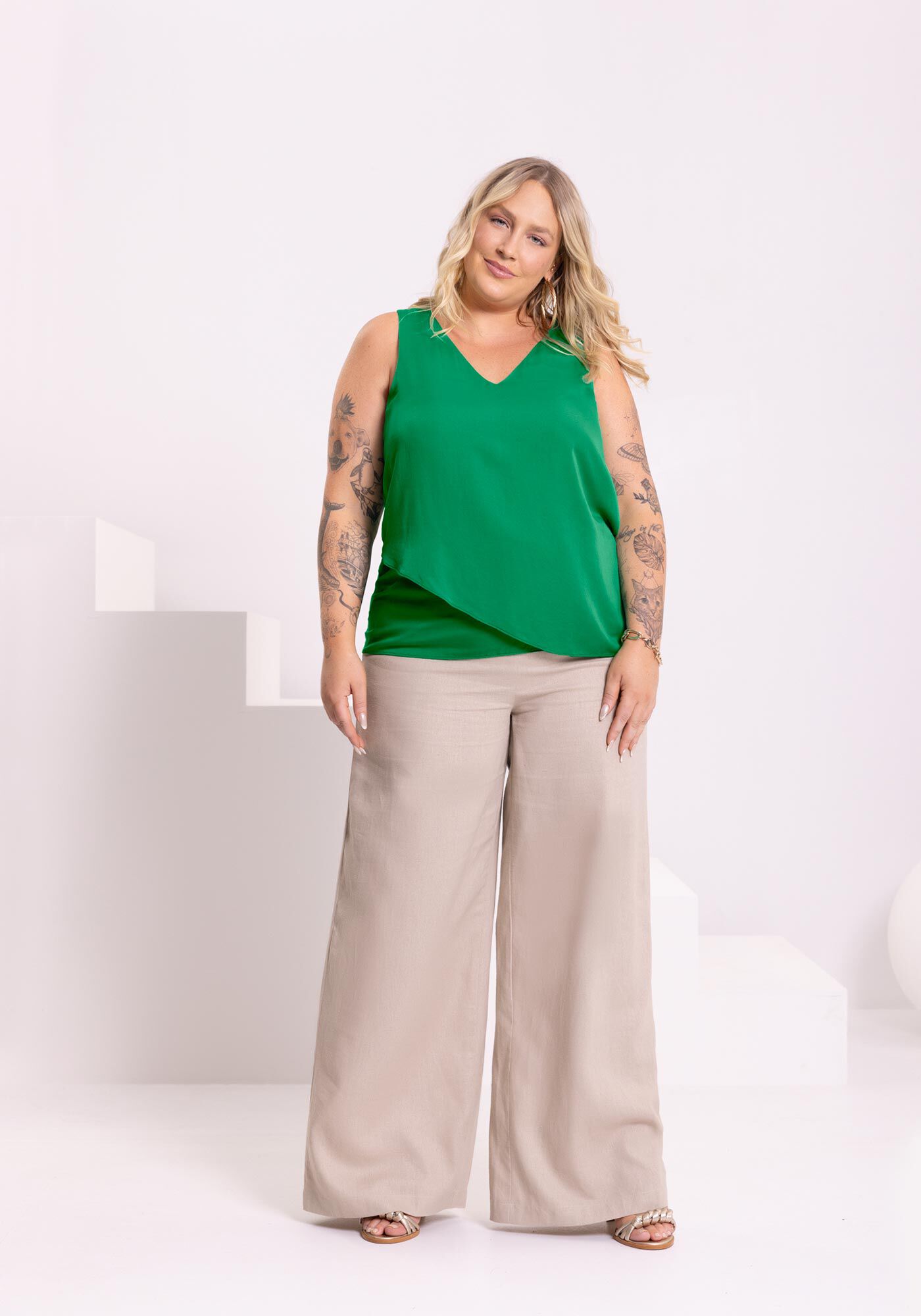 Blusa Regata Transpassada Com Decote Em V E Al&ccedil;as Largas, , large.