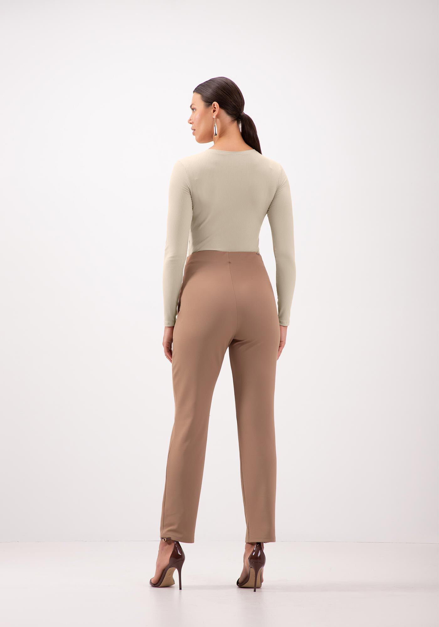 Blusa De Mangas Longas Com Gola Redonda Em Malha Canelada, , large.