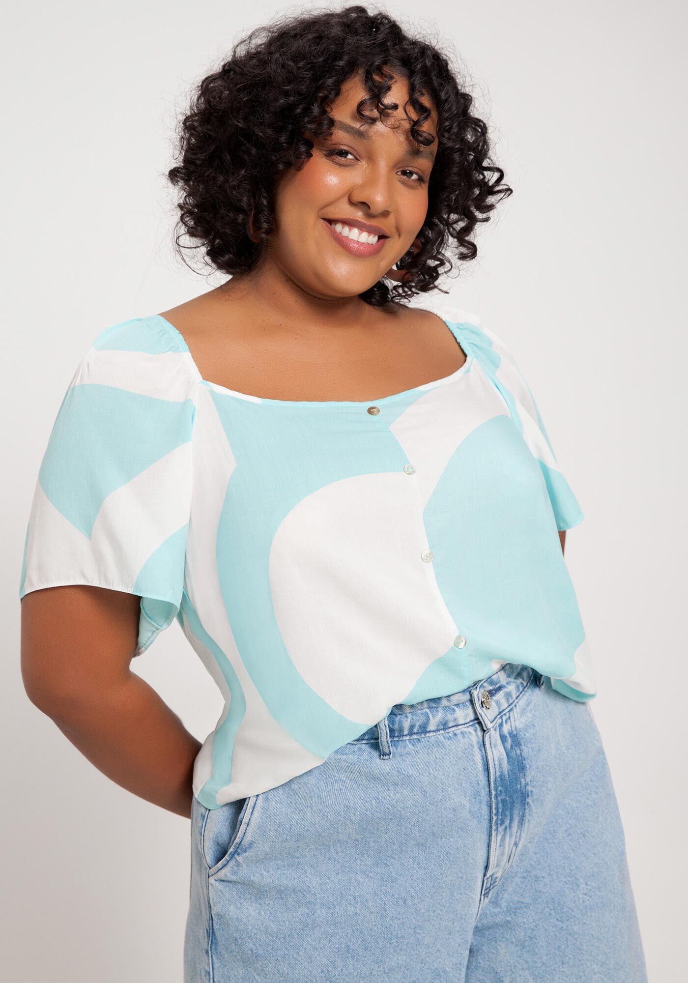 Blusas estampadas online plus size