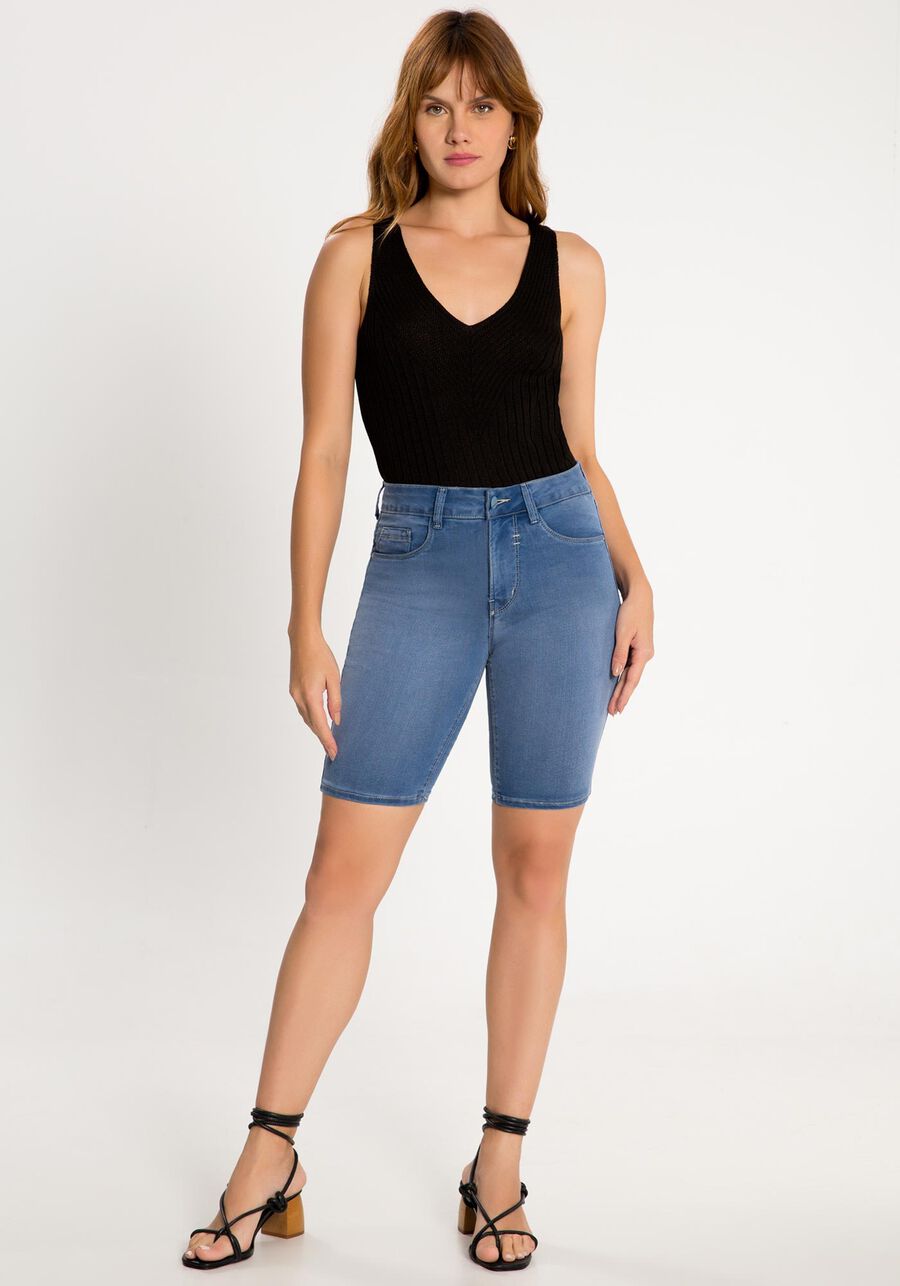 Bermuda Jeans Modelagem Ciclista Chapa Barriga, JEANS. Bermuda Jeans Modelagem Ciclista Chapa Barriga, JEANS, large.