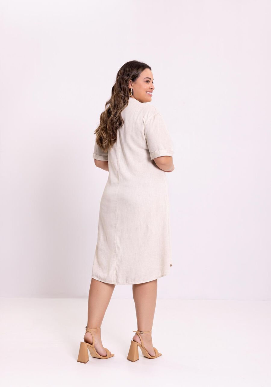 Vestido Curto Em Sarja Amaciada Com Decote Em V, NATURAL. Vestido Curto Em Sarja Amaciada Com Decote Em V, NATURAL, large.