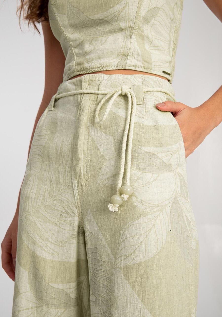 Calça Sarja Pantalona Estampada com Cinto, LEAVES BEGE. Calça Sarja Pantalona Estampada com Cinto, LEAVES BEGE, large.