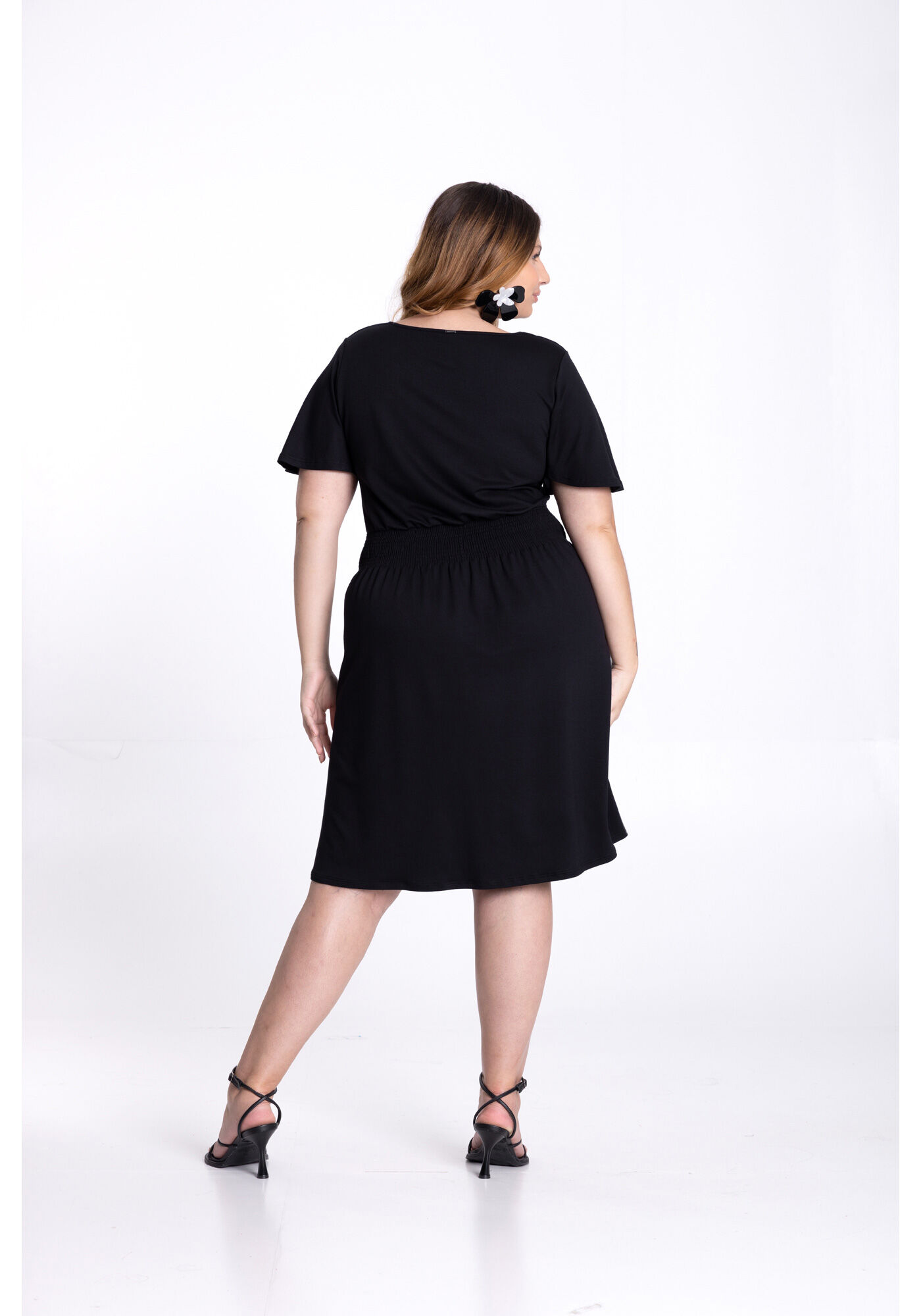 Vestido Curto Plus Size em Malha com Bot&otilde;es, , large.
