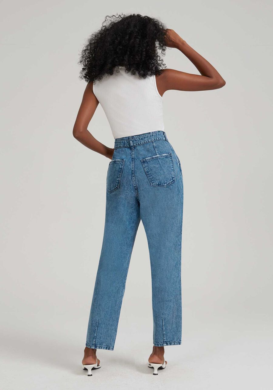Calça Jeans Slouchy com Pregas e Recorte Cós, JEANS. Calça Jeans Slouchy com Pregas e Recorte Cós, JEANS, large.