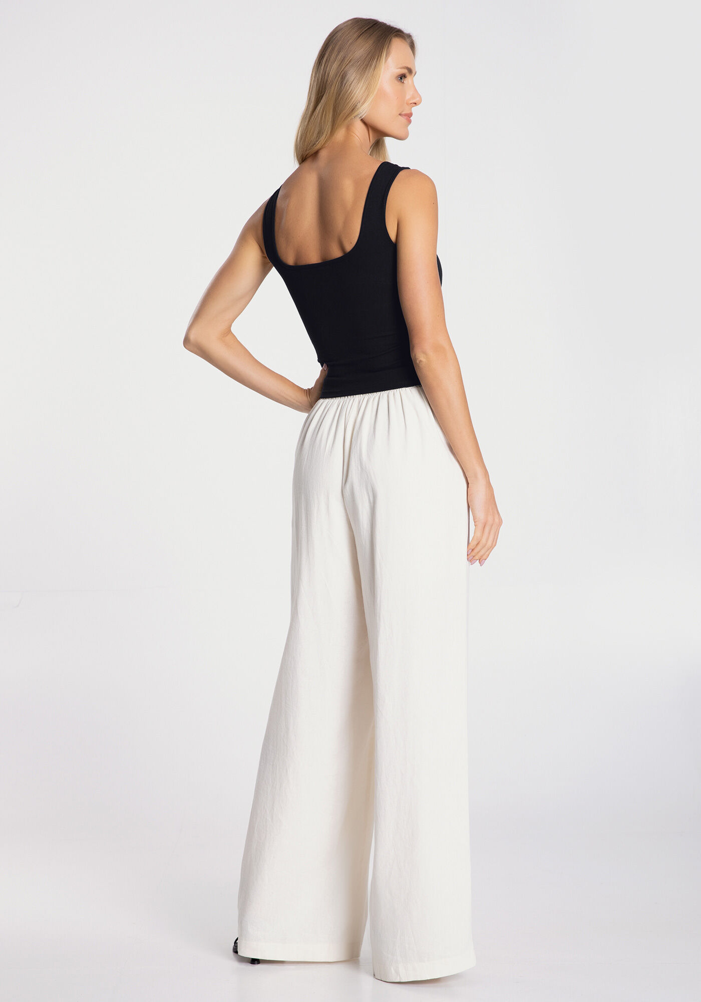 Blusa Cropped em Malha Crepe com Decote Quadrado, , large.