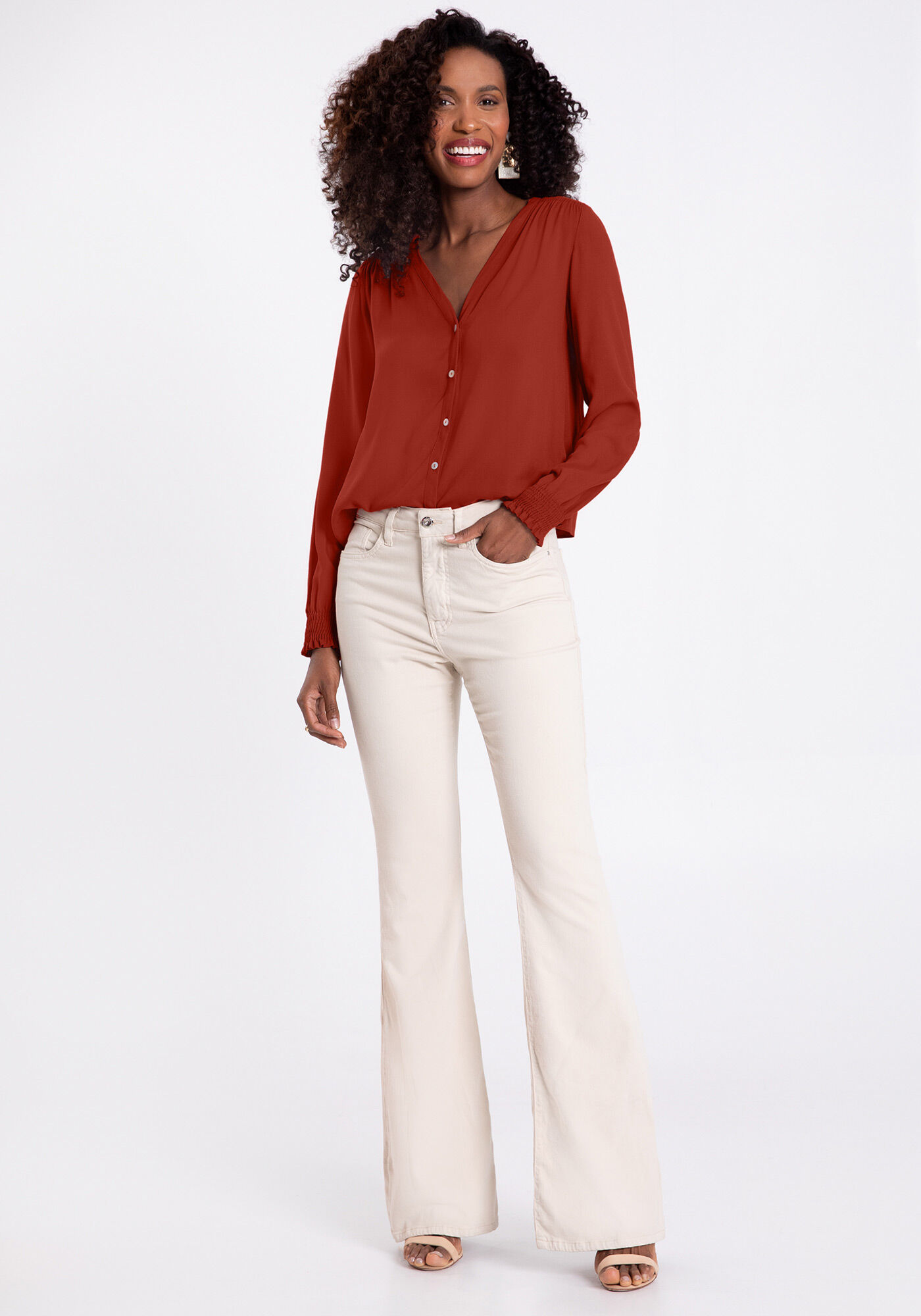 Camisa Manga Longa em Viscose com Detalhe Ombros Lunender