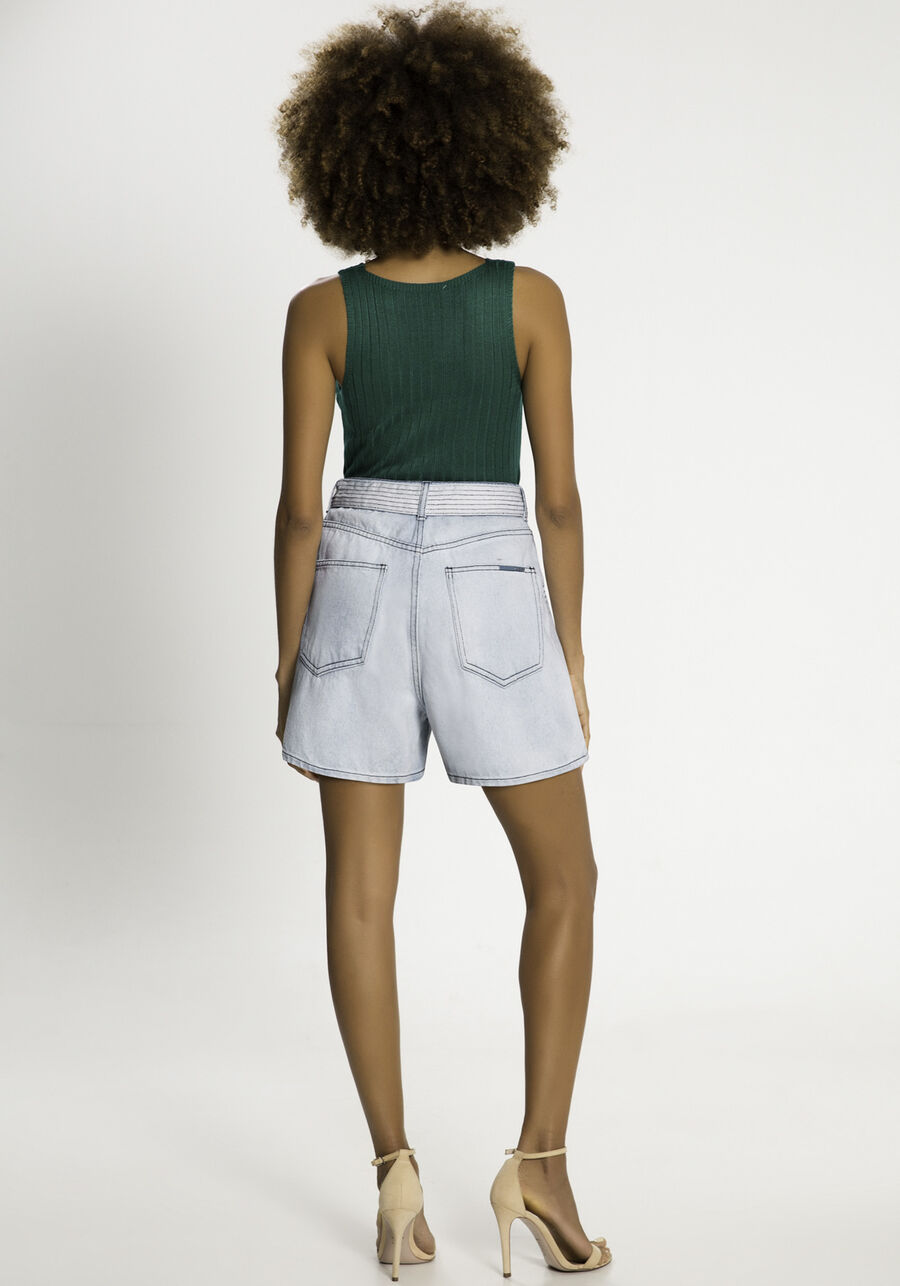 Shorts Mommy Jeans com Bolso Sobreposto e Costuras Aparentes, , large.