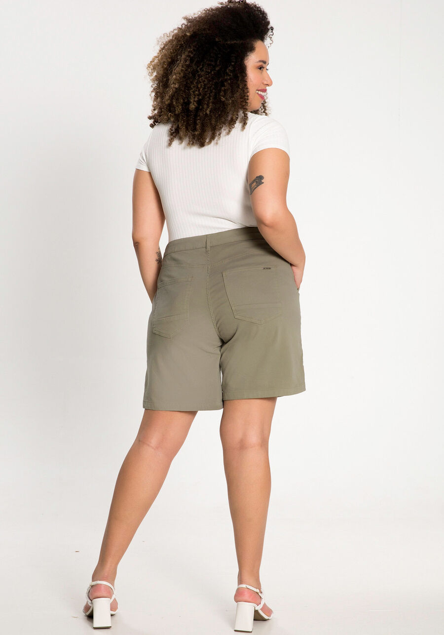 Shorts Boyfriend Plus Size Com Bolsos Em Sarja Com Elastano, . Shorts Boyfriend Plus Size Com Bolsos Em Sarja Com Elastano, , large.