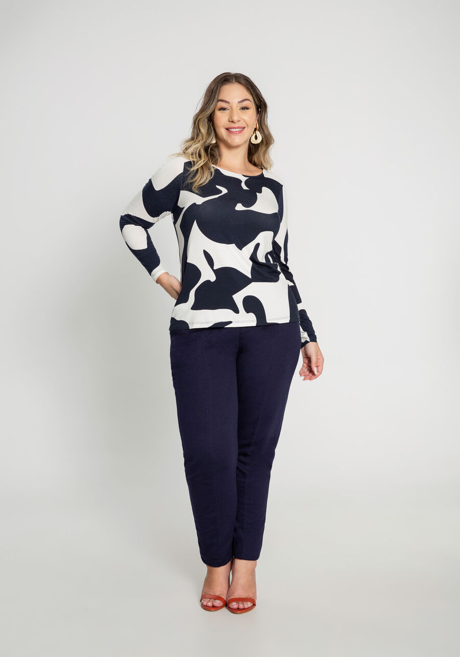 Blusa Estampada em Malha com Manga Longa Plus Size, FLUIDEZ MARINHO. Blusa Estampada em Malha com Manga Longa Plus Size, FLUIDEZ MARINHO, large.