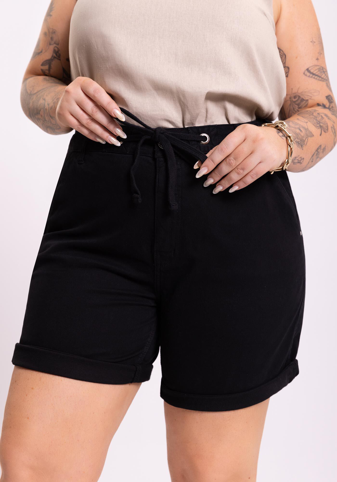Shorts boyfriend preto top