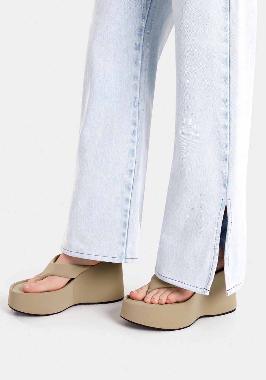 Calça Jeans Juvenil Wide Leg com Fenda Lateral, JEANS CLARO. Calça Jeans Juvenil Wide Leg com Fenda Lateral, JEANS CLARO, large.