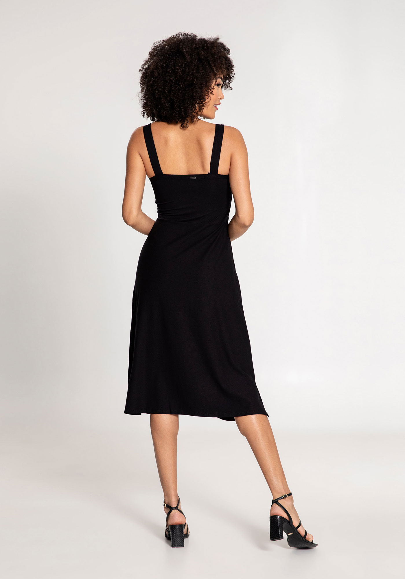 Vestido midi store malha crepe