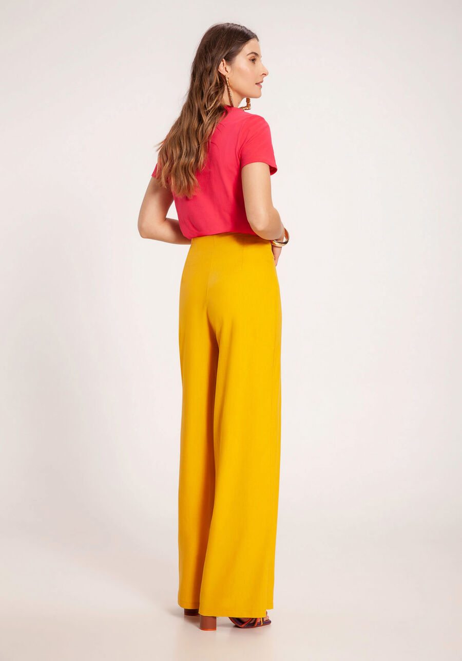 Calça Pantalona em Linho com Cinto, AMARELO GAMUZA. Calça Pantalona em Linho com Cinto, AMARELO GAMUZA, large.