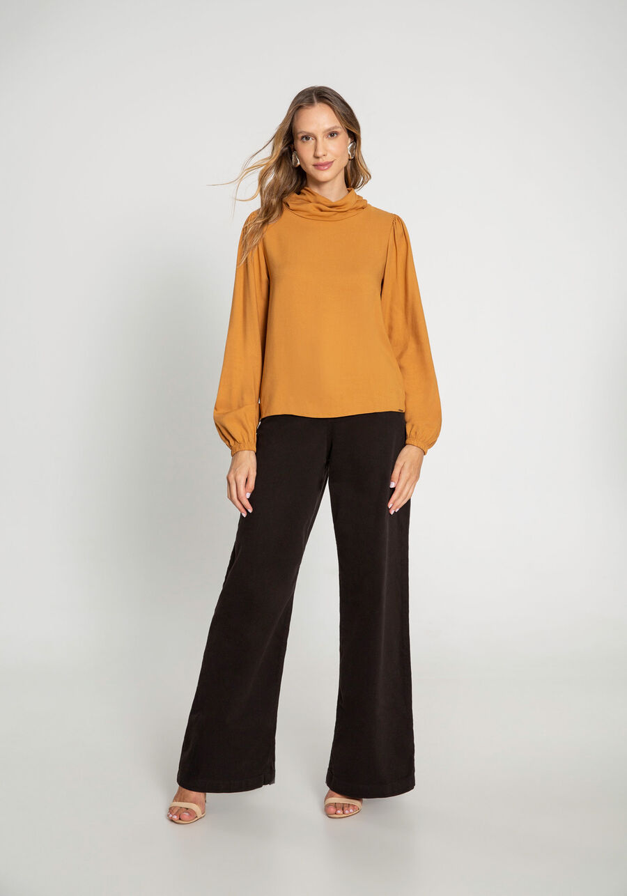 Blusa Ampla em Viscose Gola Alta, . Blusa Ampla em Viscose Gola Alta, , large.