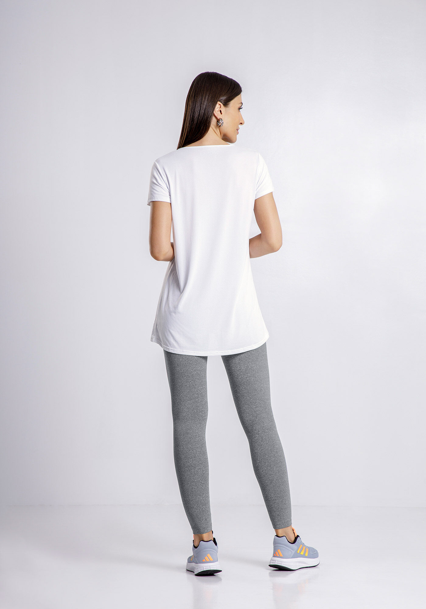 Blusa B&aacute;sica De Mangas Curtas Em Malha De Poliamida, BRANCO, large.