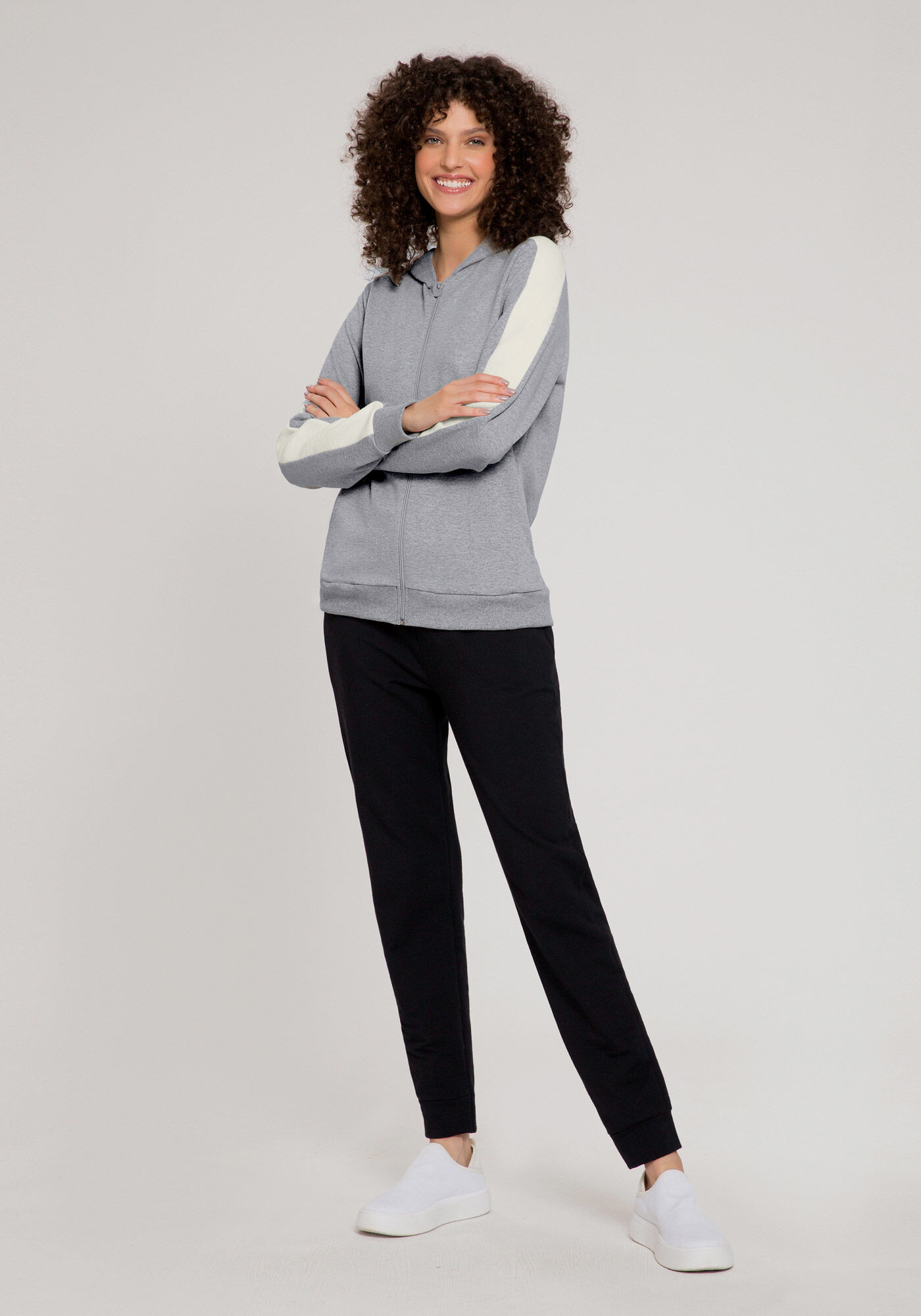 Jaqueta em Molecotton com Capuz e Recortes, MESCLA MEDIO, large.