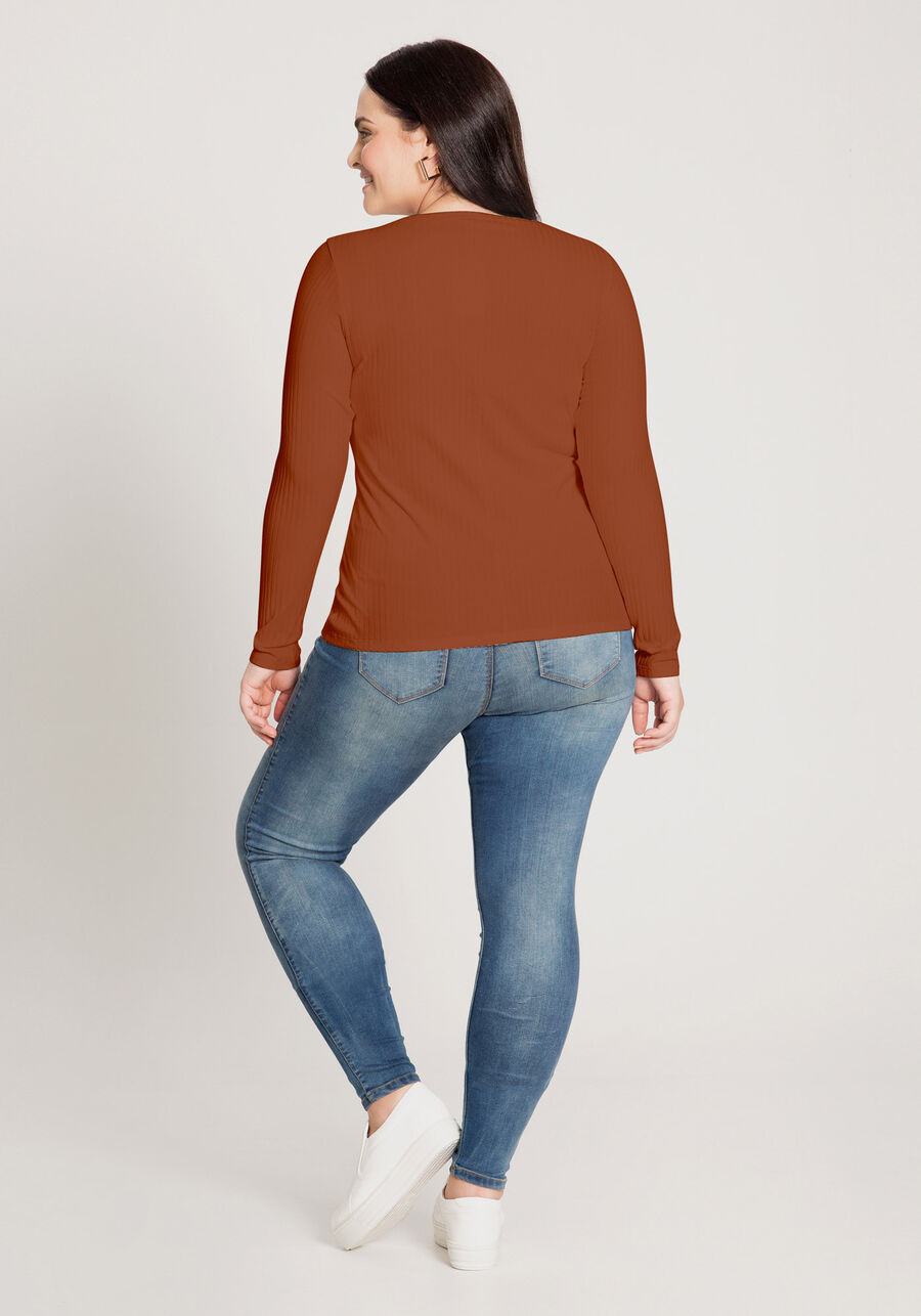 Blusa Básica De Mangas Longas Plus Size Em Malha Canelada, . Blusa Básica De Mangas Longas Plus Size Em Malha Canelada, , large.