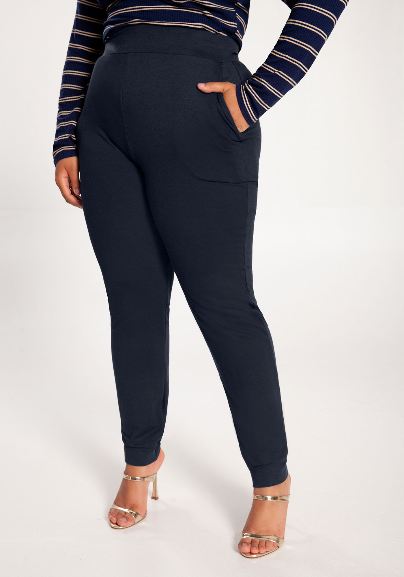 Cal&ccedil;a Jogger Plus Size em Moletom com Bolsos, MARINHO IMPERIO, large.