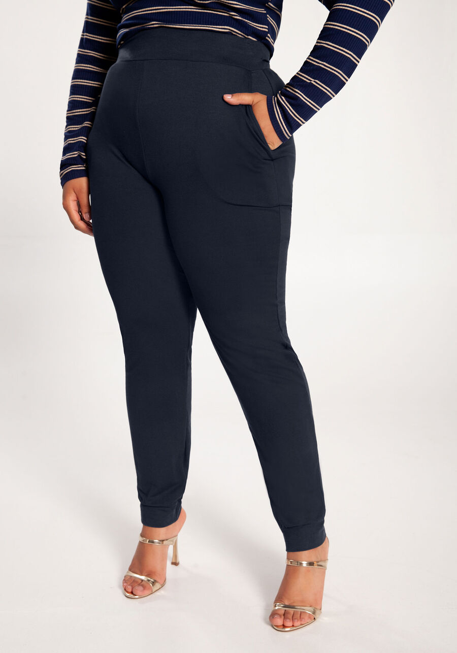 Calça Jogger Plus Size em Moletom com Bolsos, MARINHO IMPERIO. Calça Jogger Plus Size em Moletom com Bolsos, MARINHO IMPERIO, large.