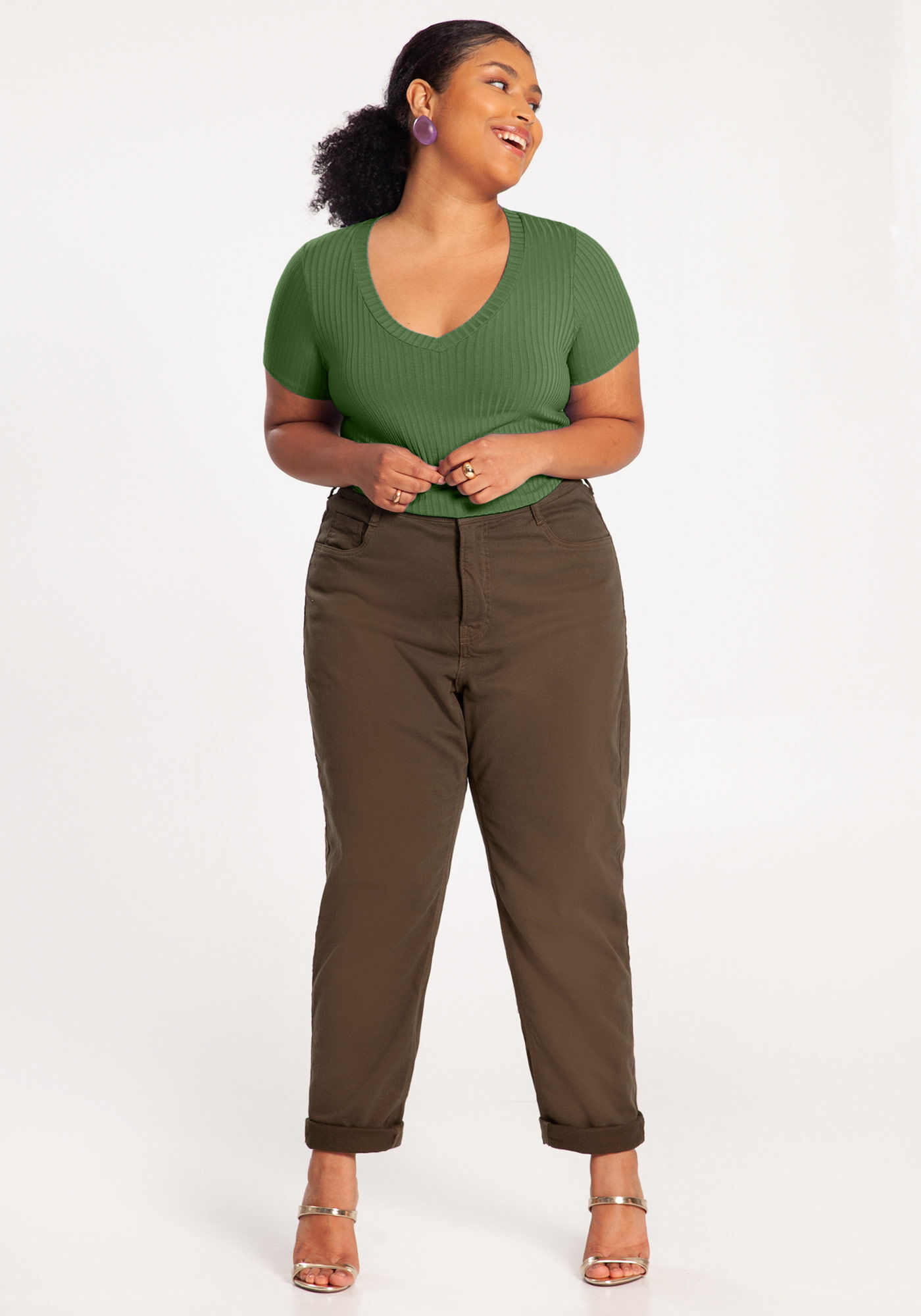 Roupas basicas plus size outlet