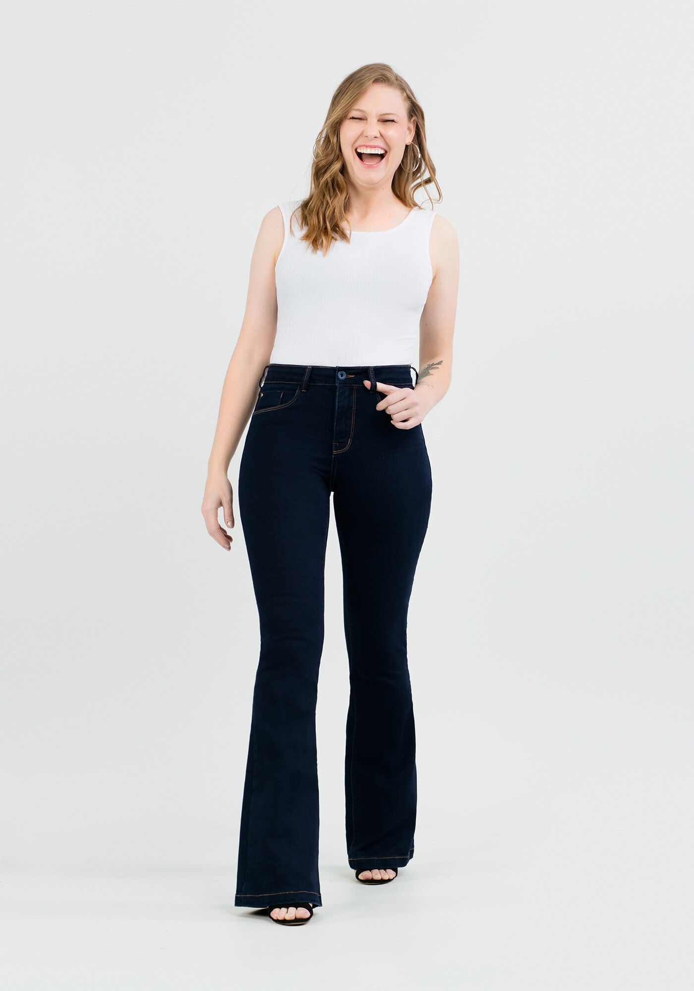 Calça best sale flare lunender