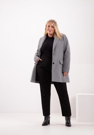 Casaco Plus Size de Lã Batida, CINZA. Casaco Plus Size de Lã Batida, CINZA, large.