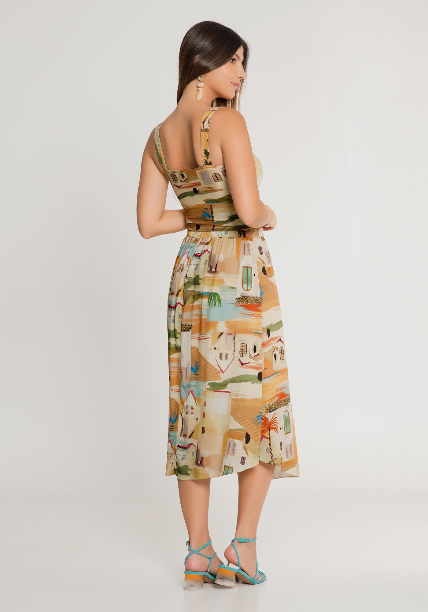 Blusa Cropped em Malha com Tor&ccedil;&atilde;o Decote, , large.