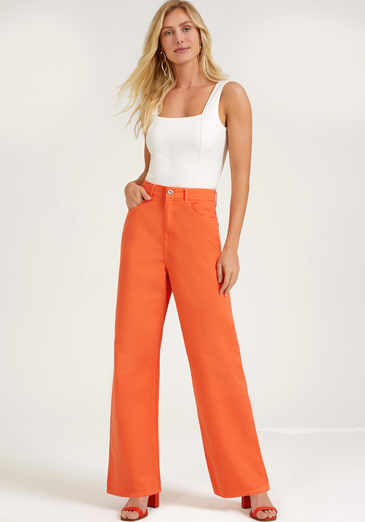 Calça outlet sarja laranja