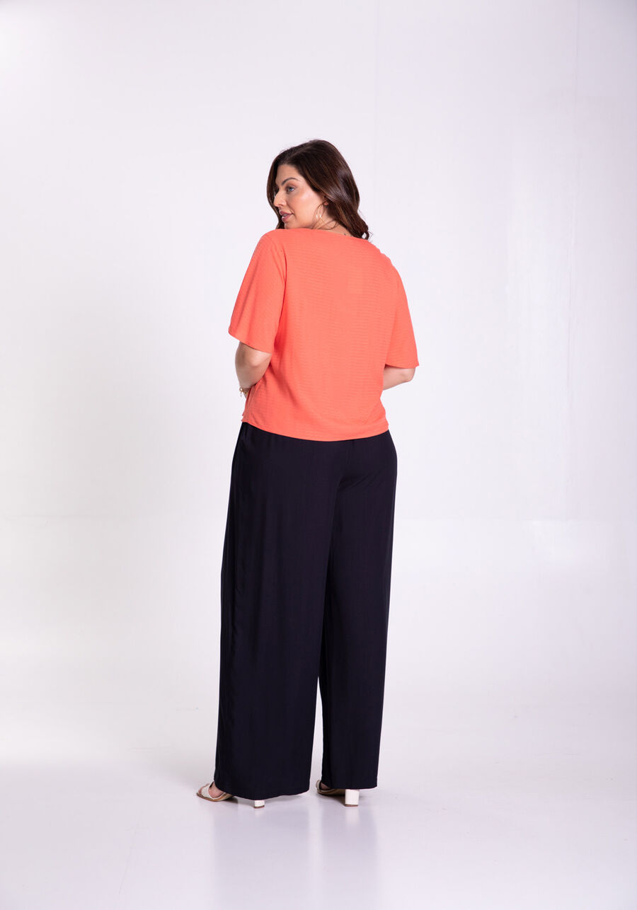 Calça Wide Leg Plus Size em Viscose com Detalhe Cinto, . Calça Wide Leg Plus Size em Viscose com Detalhe Cinto, , large.