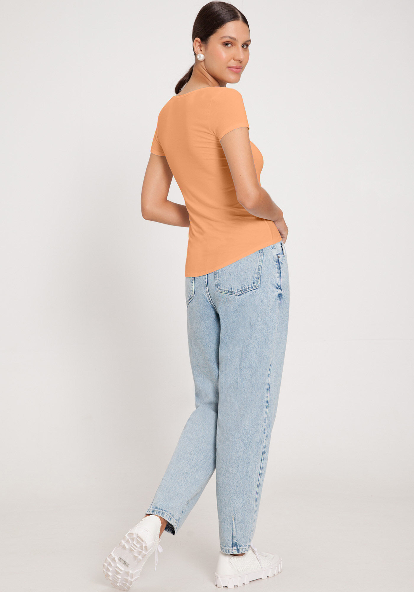 Blusa B&aacute;sica em Malha Viscose com Bolso, , large.