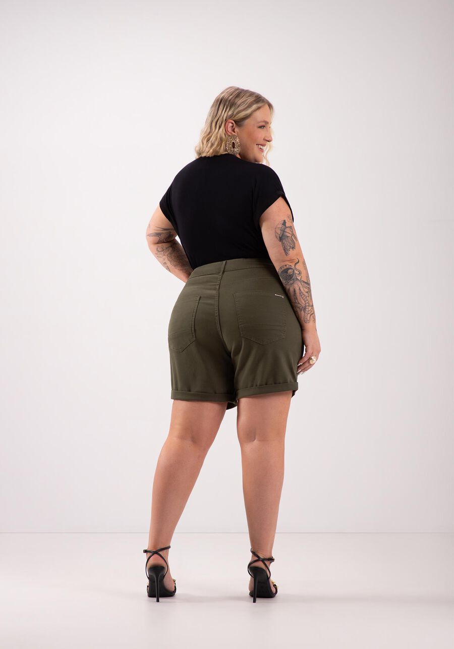 Shorts Boyfriend Plus Size Com Bolsos Em Sarja Com Elastano, . Shorts Boyfriend Plus Size Com Bolsos Em Sarja Com Elastano, , large.